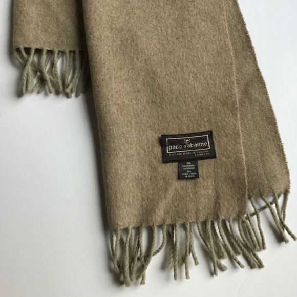 Paco Rabanne solid beige unisex 70% cashmere & 30% wool made in Canada 🇨🇦 - Picture 3 of 7